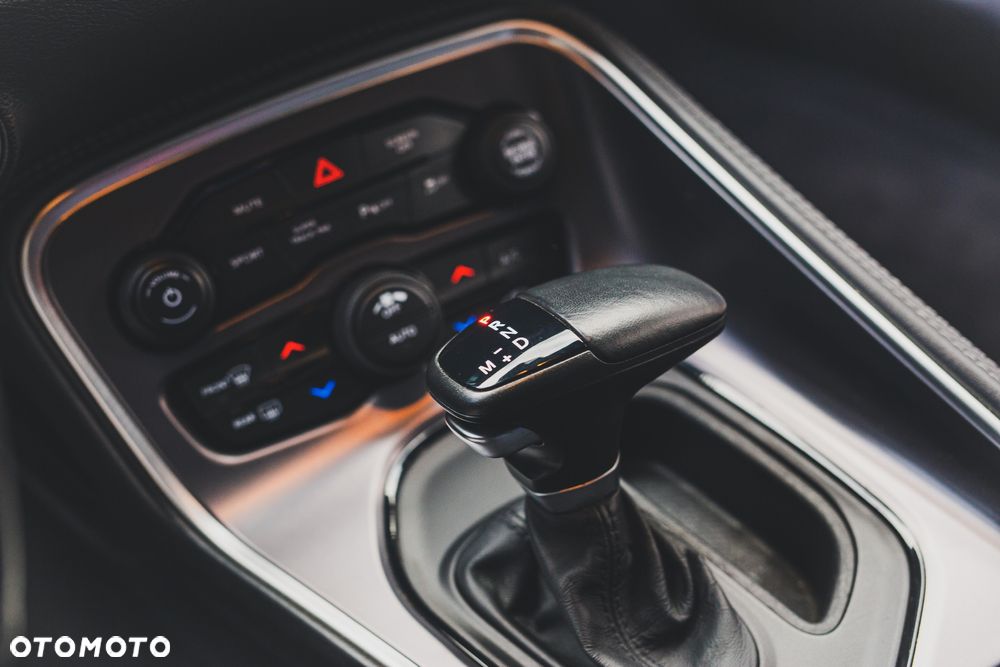 Dodge Challenger 5.7 R/T - 23