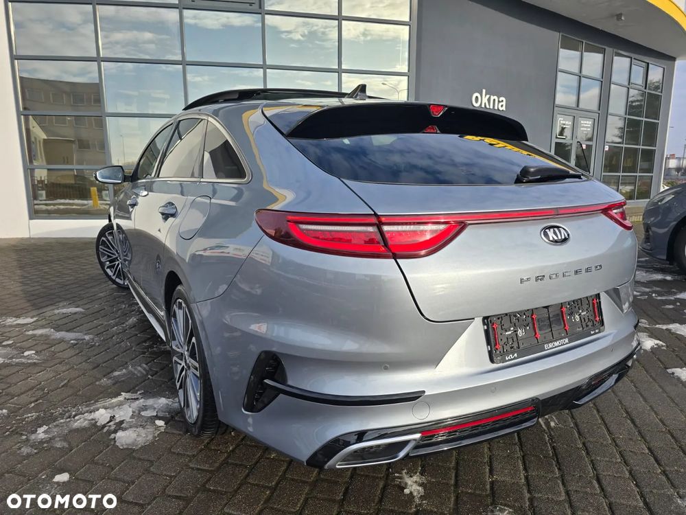 Kia ProCeed 1.6 CRDi DCT7 SCR GT LINE - 17