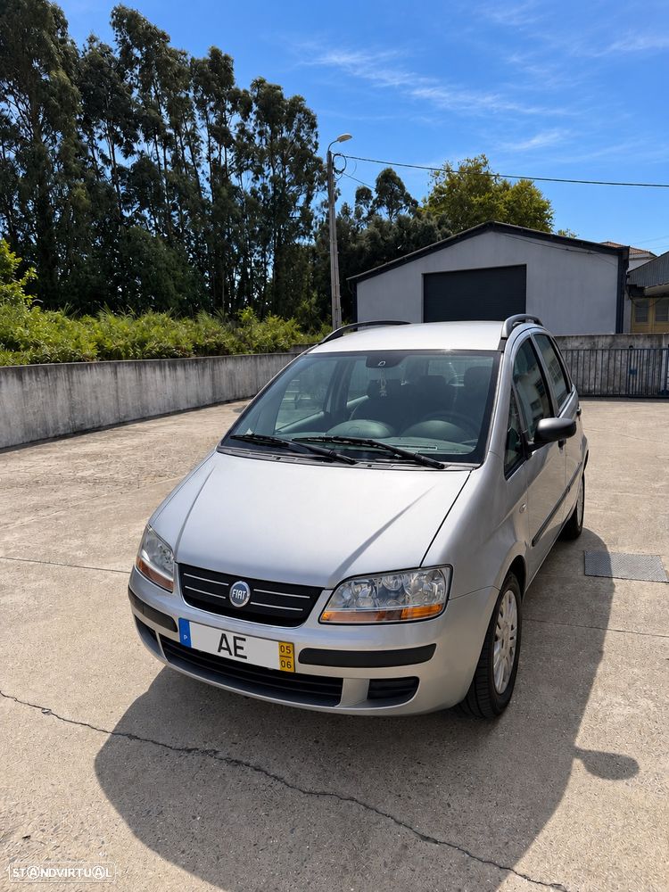Fiat Idea 1.2 16V Active - 1
