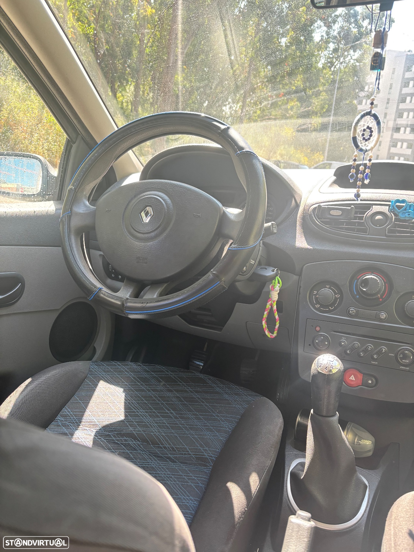 Renault Clio - 8