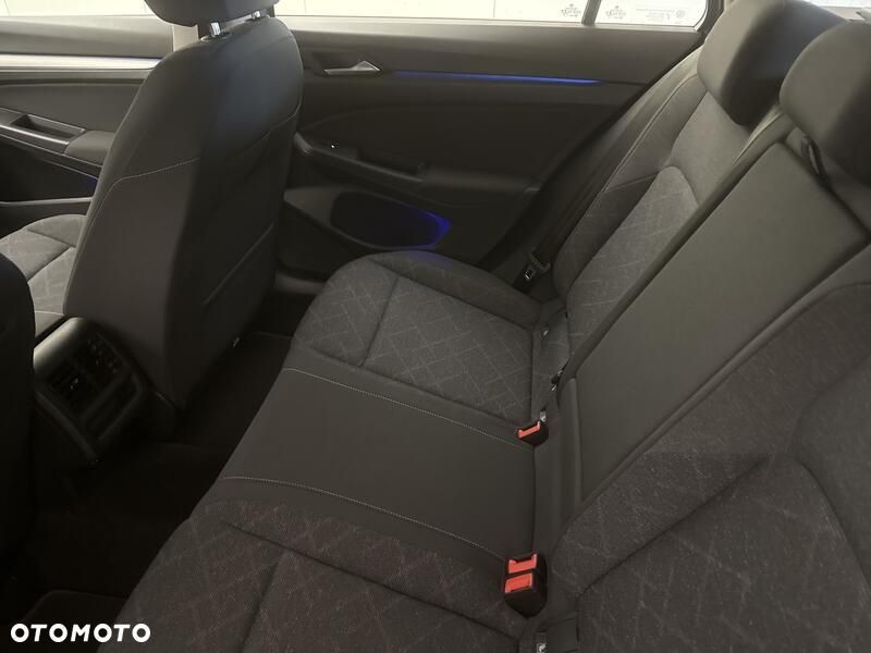 Volkswagen Golf - 19