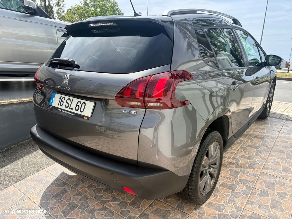 Peugeot 2008 1.2 PureTech Style - 3