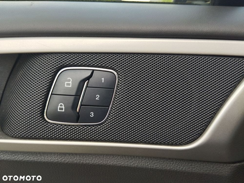 Ford Mondeo Vignale 2.0 TDCi 4WD PowerShift - 20