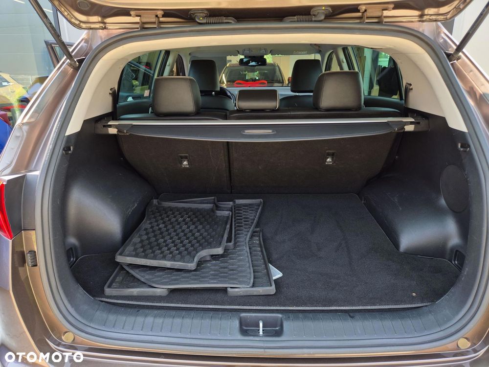 Kia Sportage 1.7 CRDI Business Line 2WD - 18