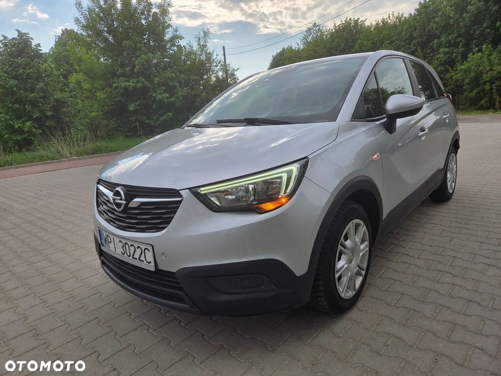 Opel Crossland X 1.2 Essentia - 33