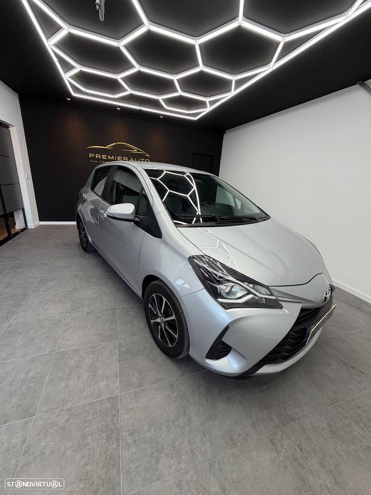 Toyota Yaris 1.0 VVT-i Exclusive - 3