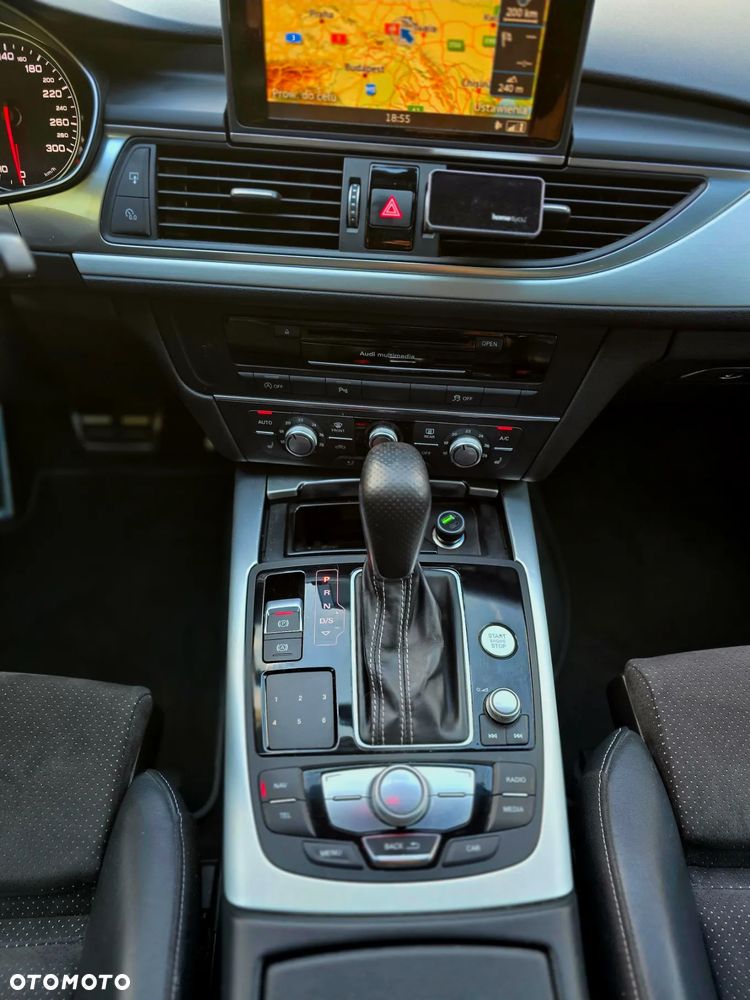 Audi A6 Avant 2.0 TDI Ultra DPF S tronic - 19