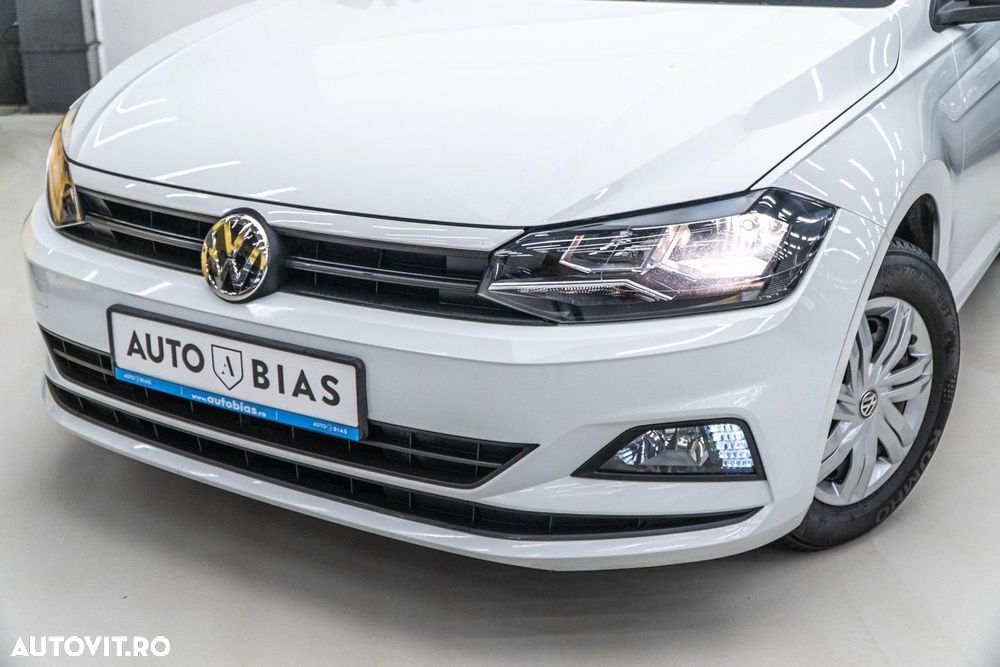 Volkswagen Polo 1.0 Comfortline - 10