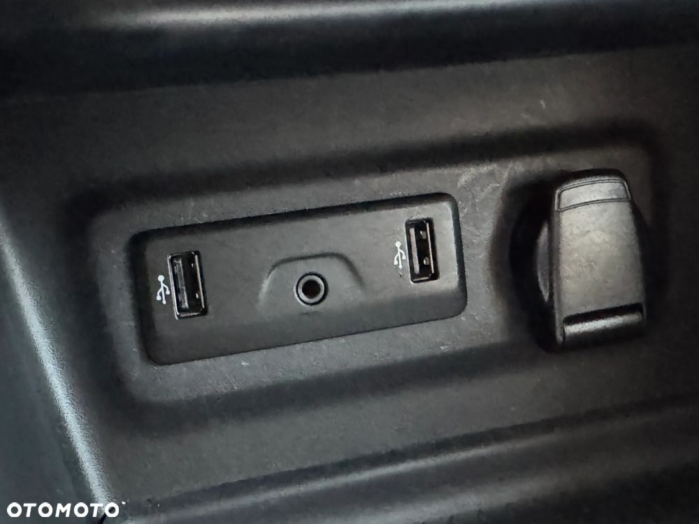 Renault Megane 1.5 dCi Intens EDC - 25