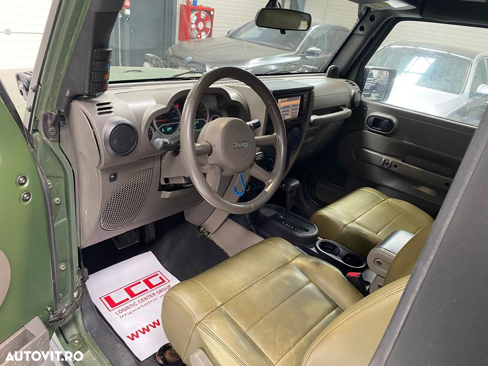 Jeep Wrangler - 15