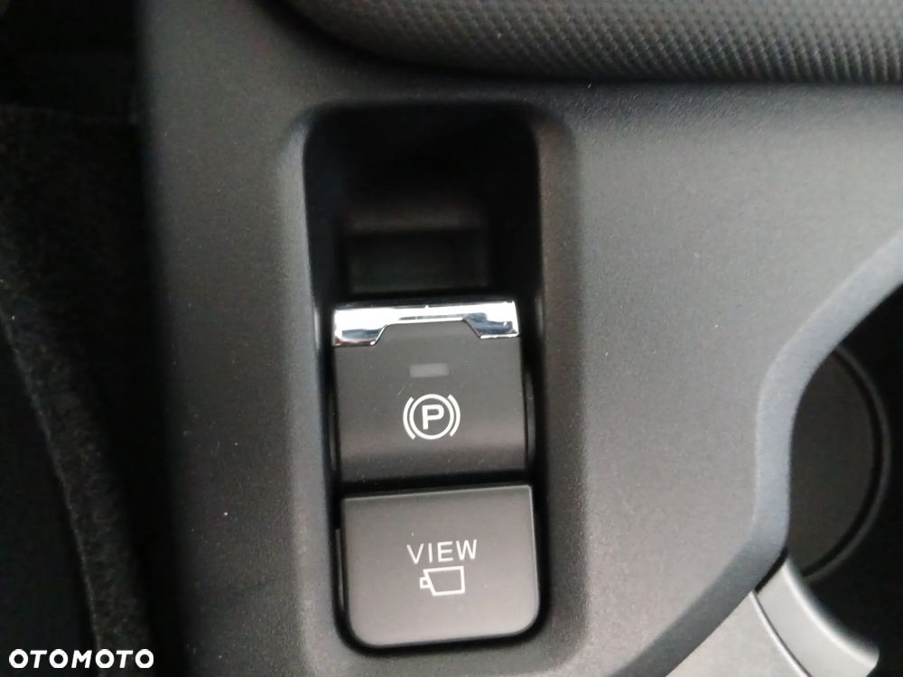 Subaru Forester 2.0i-L Platinum (EyeSight) Lineartronic - 28