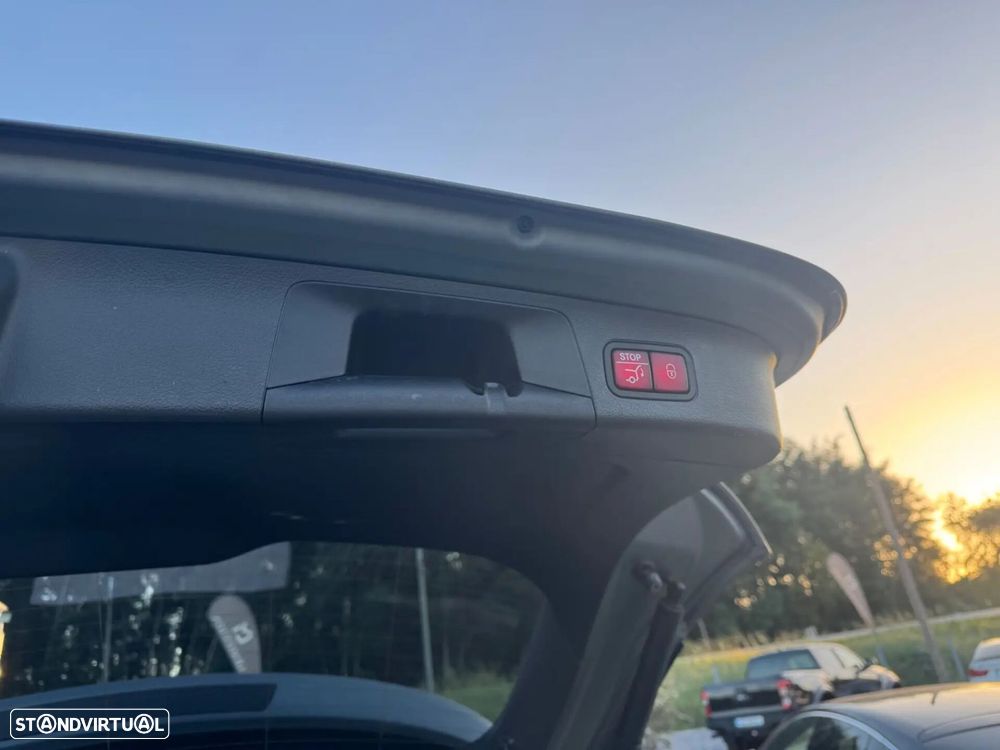 Mercedes-Benz GLA 250 e AMG Line - 26