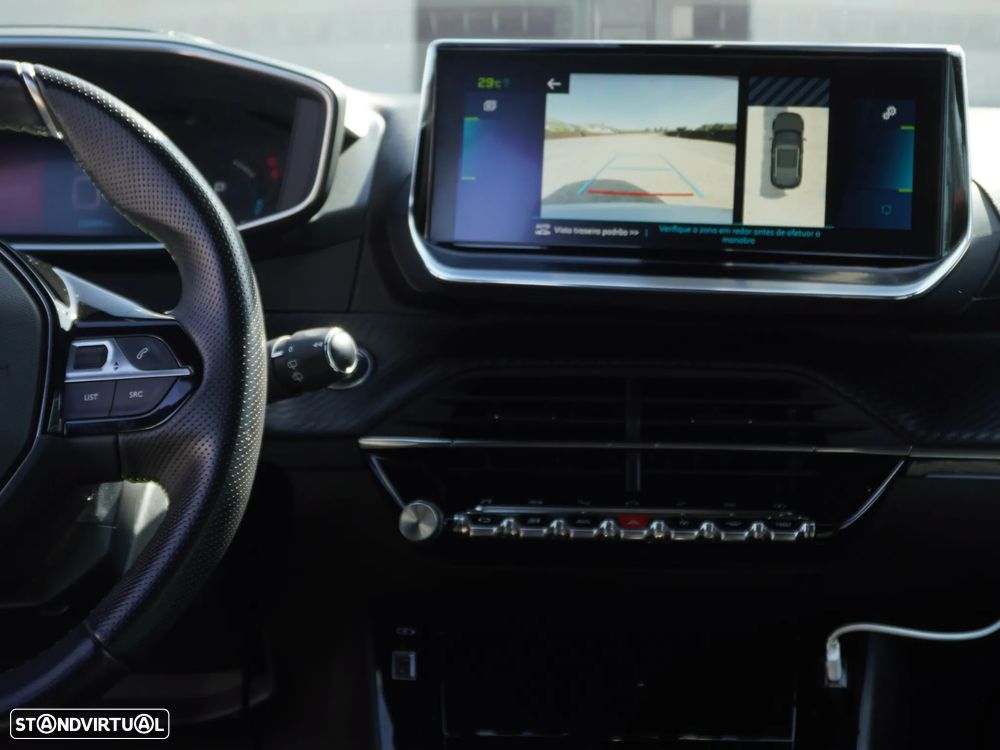 Peugeot e-2008 50 kWh GT Pack - 24