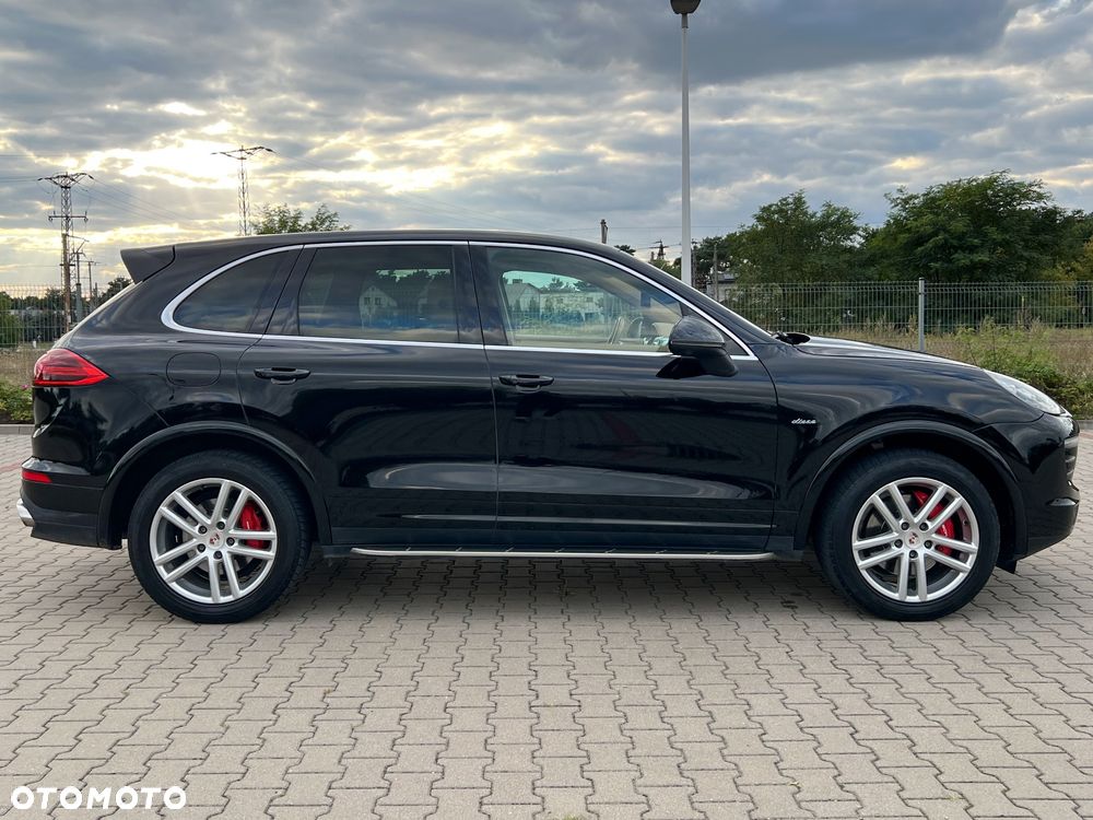 Porsche Cayenne Diesel Platinum Edition - 4