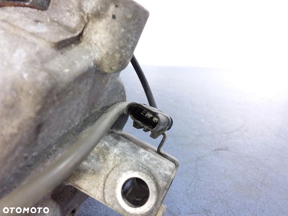 BMW X5 F15 F16 F10 F11 3.0 N55 SPRĘŻARKA KLIMATYZACJI 9399060 - 6