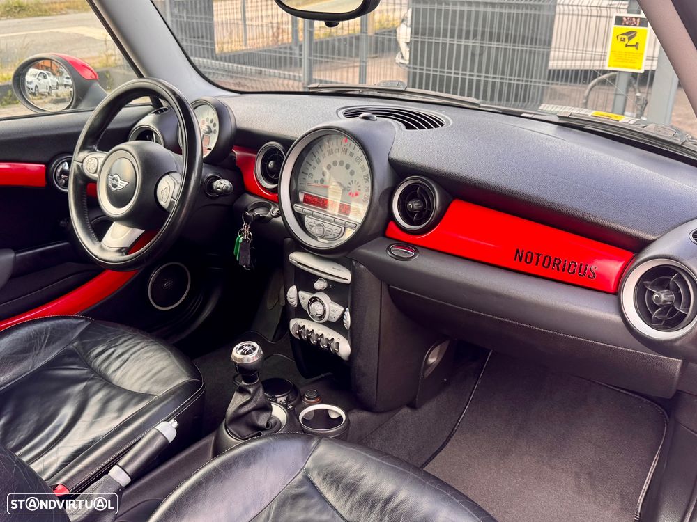 MINI 3 Portas Cooper D - 10