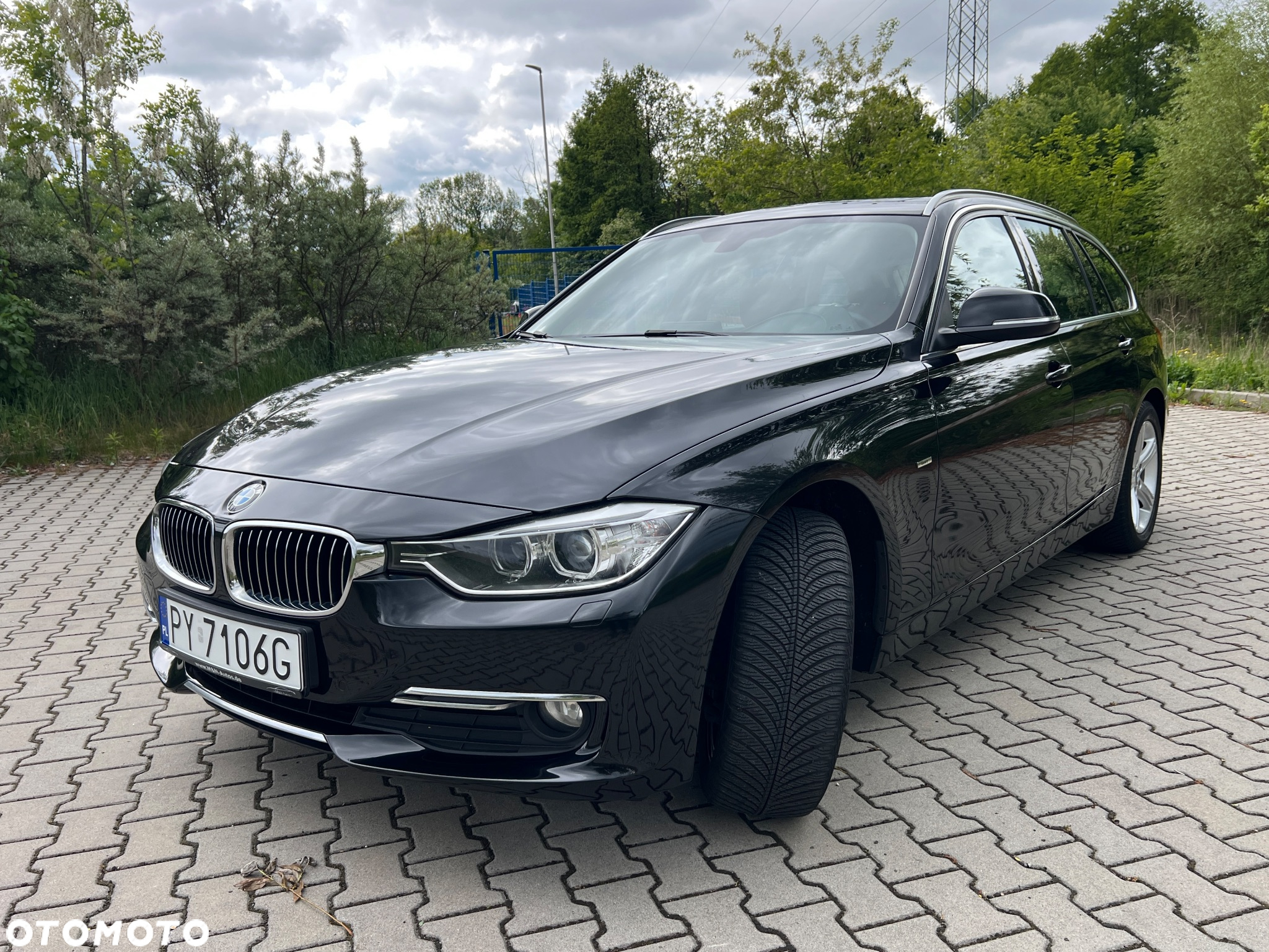 BMW Seria 3 318d Touring Luxury Line - 3