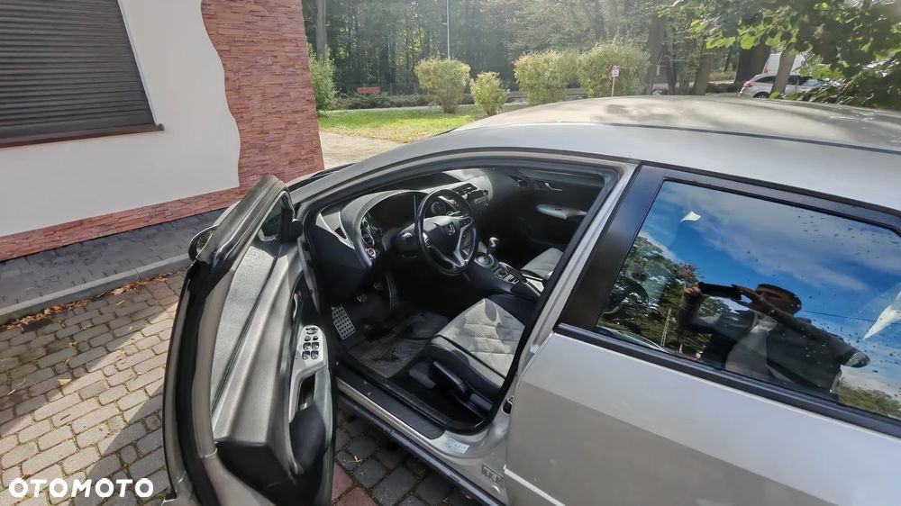 Honda Civic 1.8 Comfort - 4