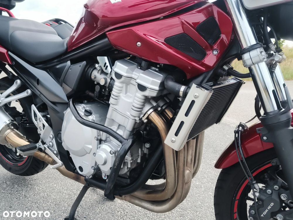 Suzuki Bandit - 12