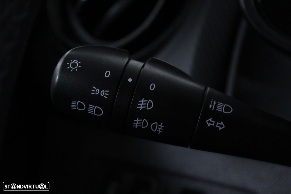 Renault Clio Sport Tourer 0.9 TCE Limited - 23