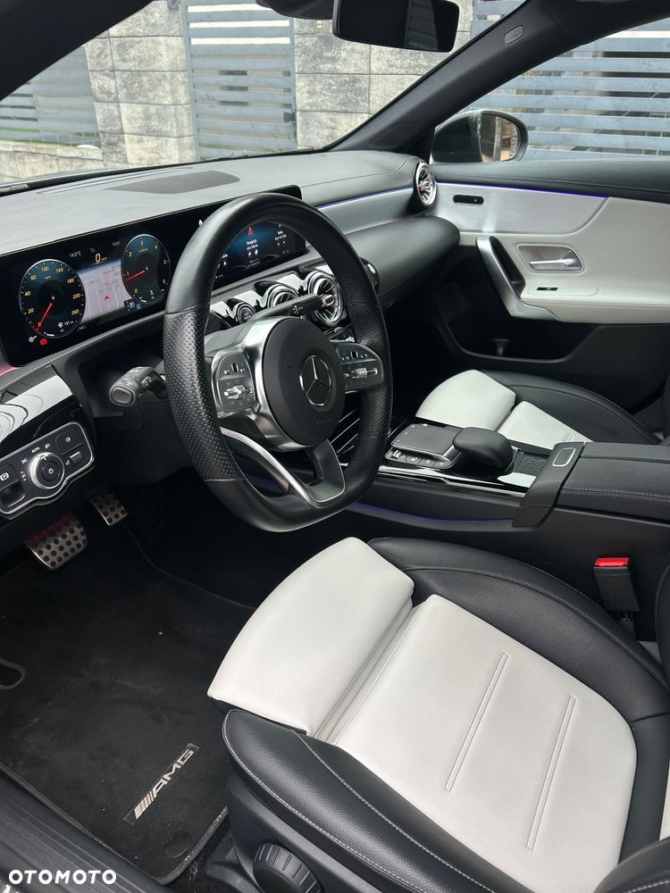 Mercedes-Benz CLA 200 d Shooting Brake 8G-DCT AMG Line Advanced Plus - 16