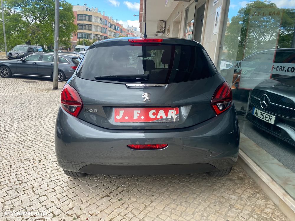 Peugeot 208 PureTech 110 Stop & Start Allure - 10