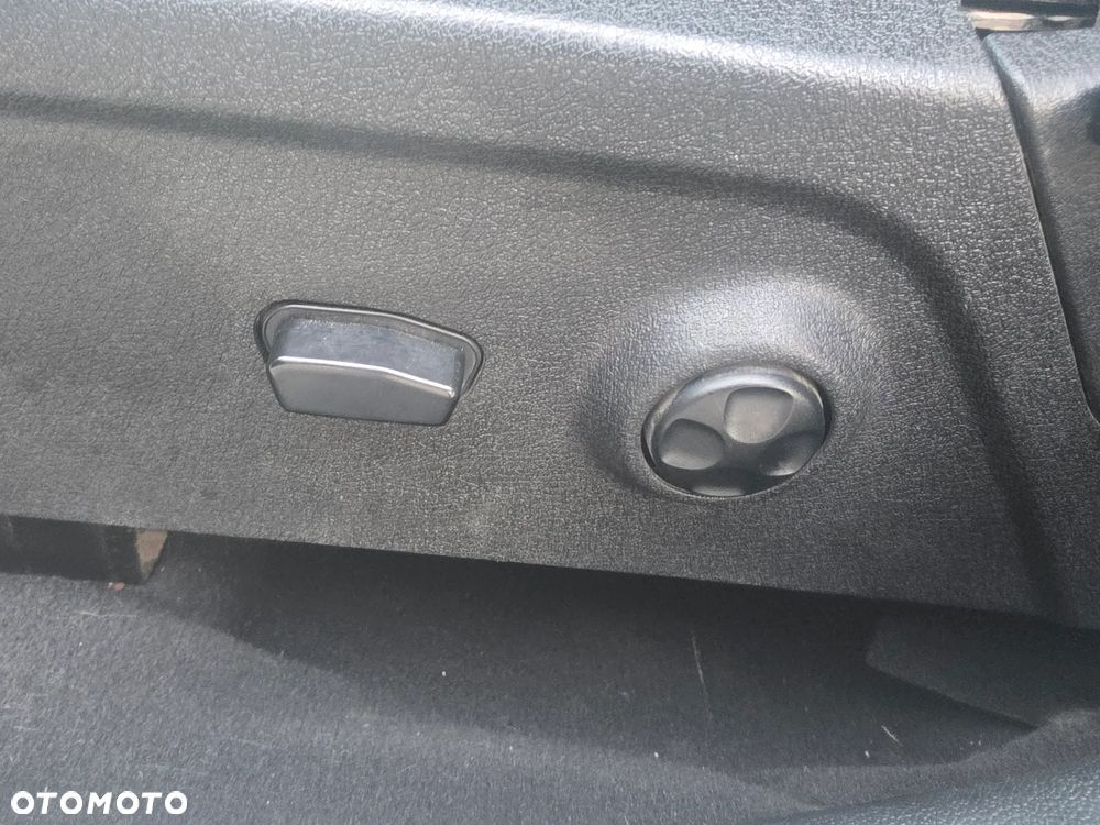 Fiat Freemont 2.0 Multijet Lounge AWD - 28