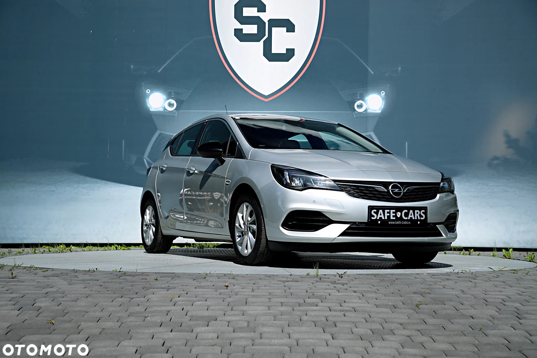 Opel Astra V 1.2 T Elegance S&S - 15