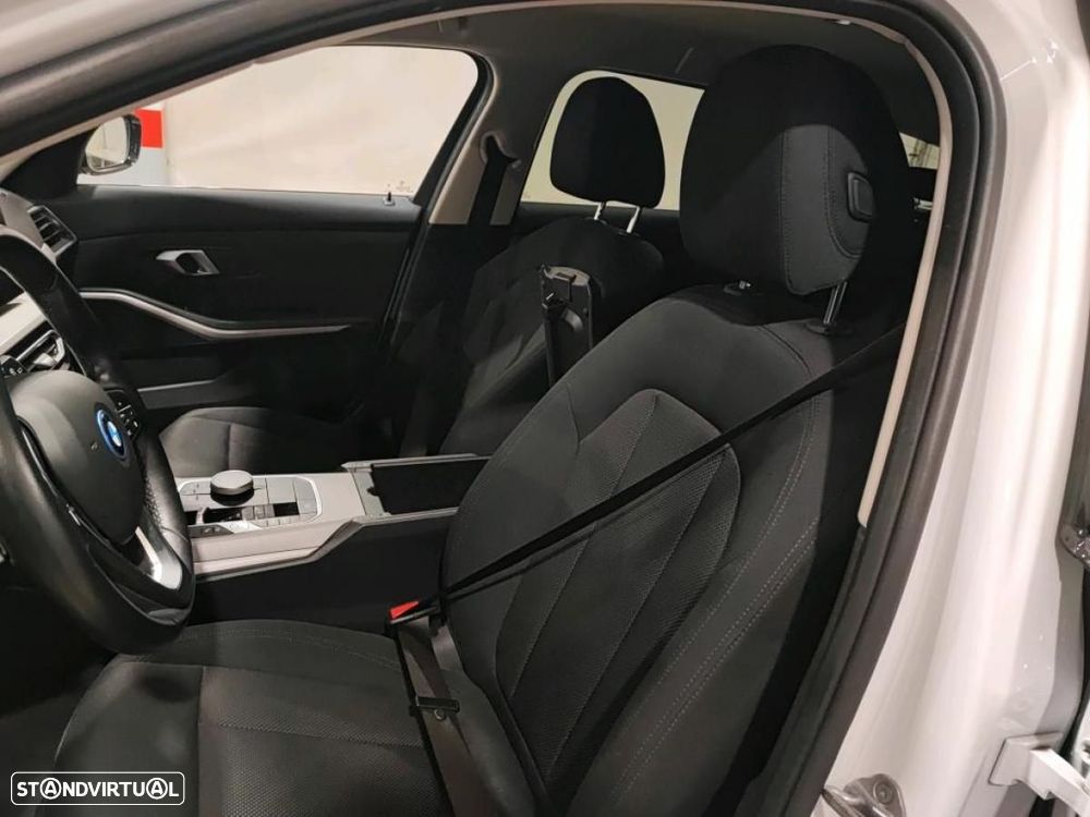 BMW 320 e Pack Essence Auto - 7