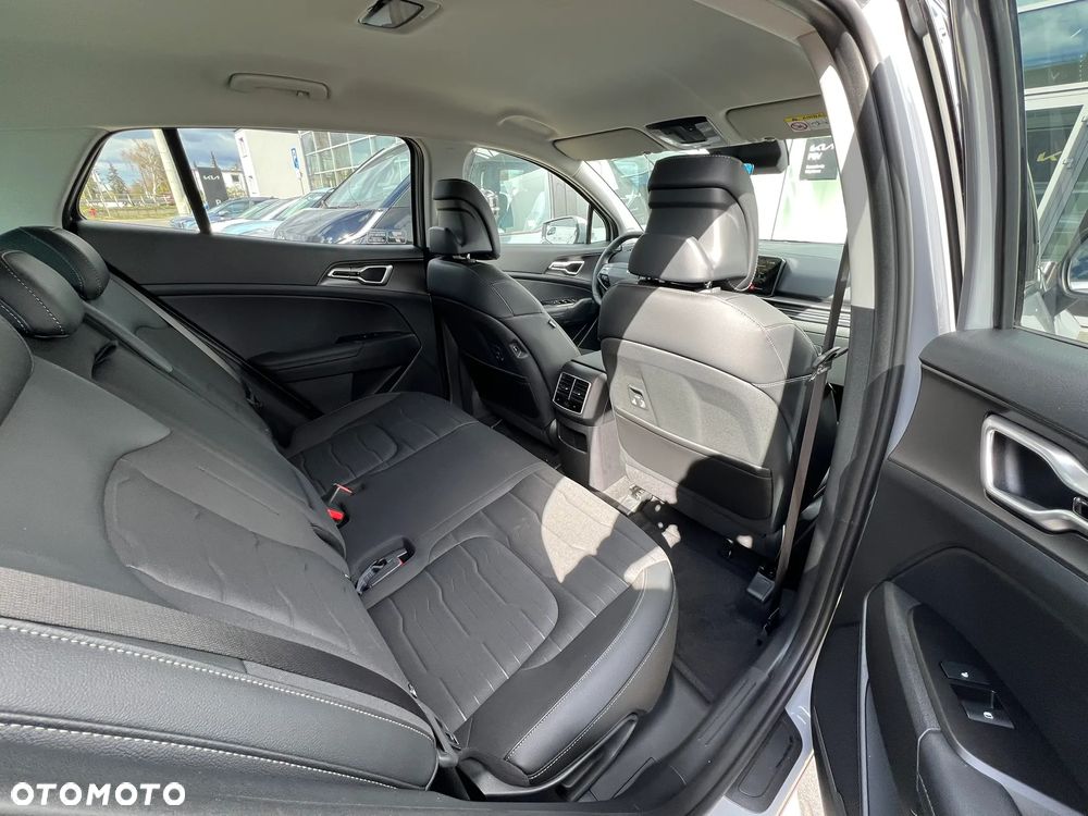 Kia Sportage 1.6 T-GDI HEV Anniversary 2WD - 17