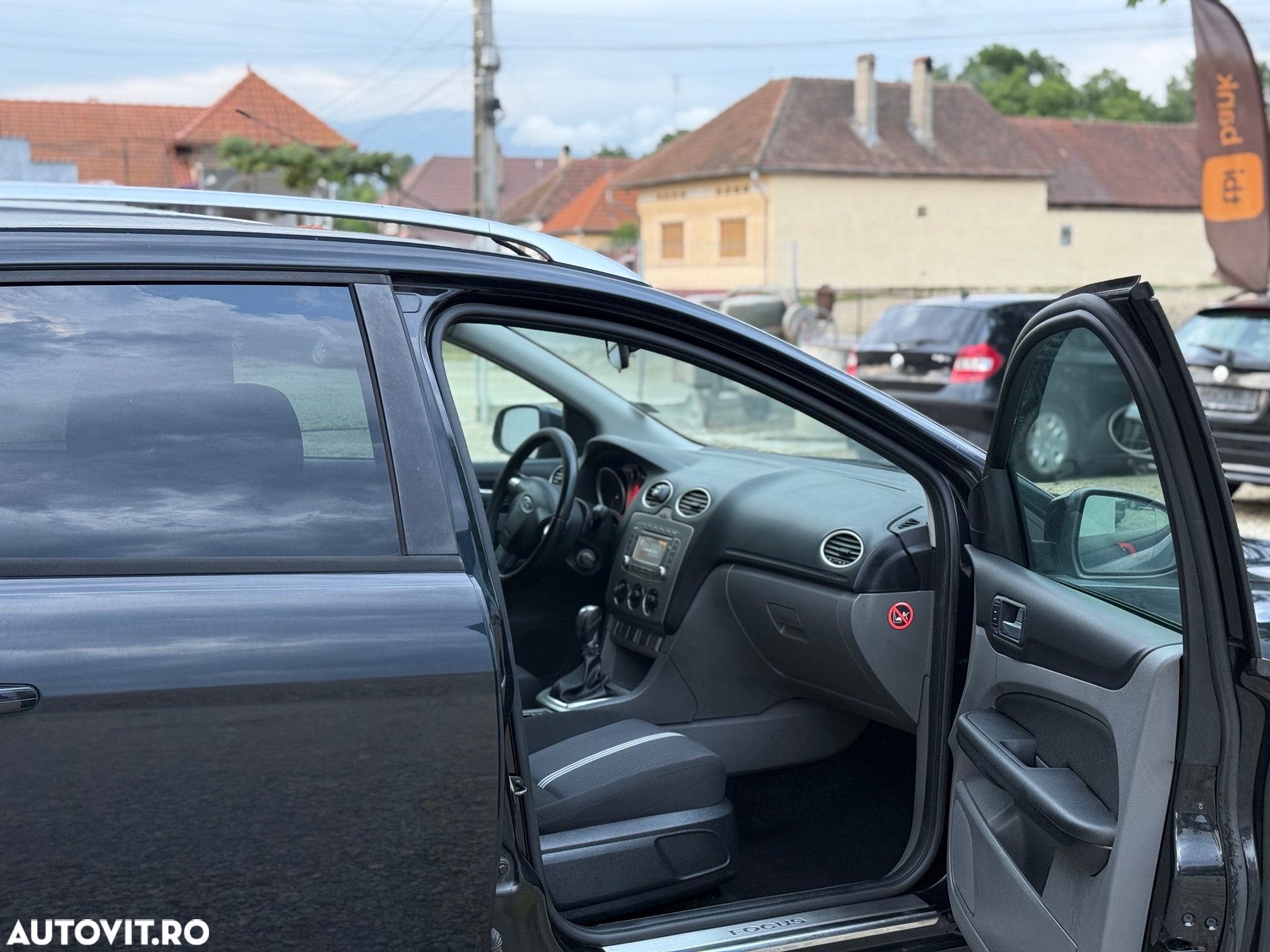 Ford Focus 1.6 TDCi Ambiente - 6
