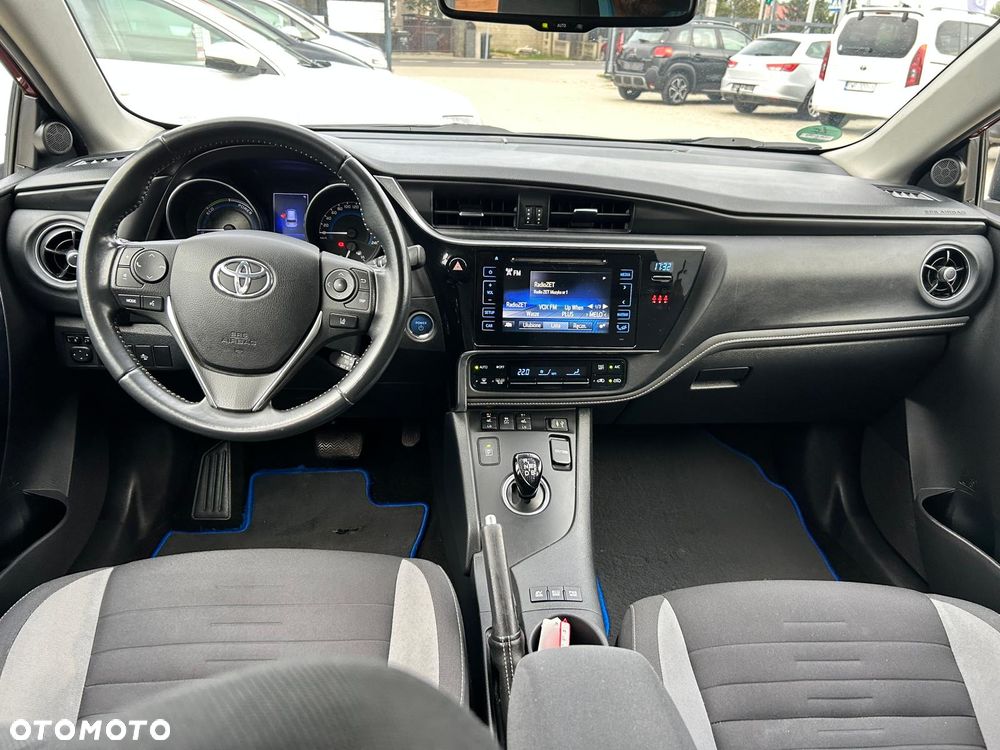 Toyota Auris 1.8 HSD Luna - 15