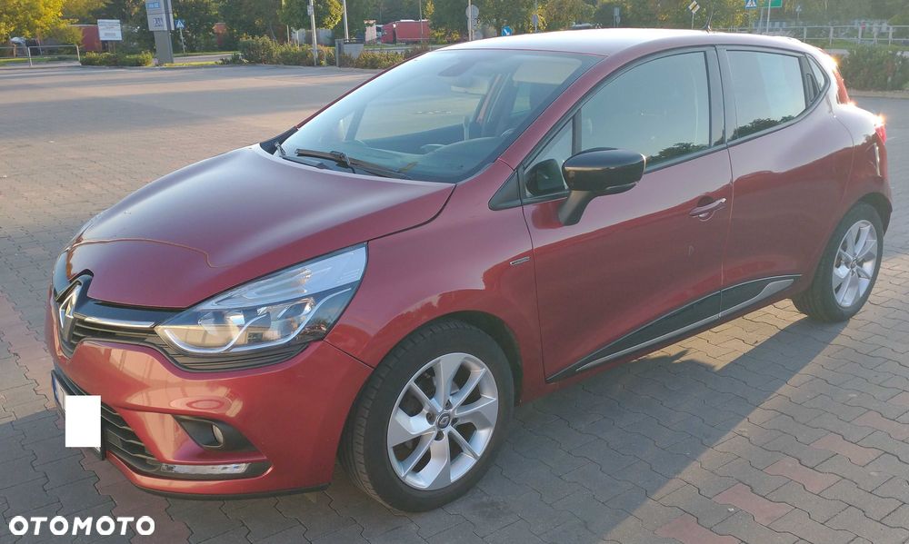 Renault Clio - 5