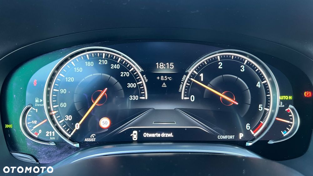 BMW Seria 7 750d xDrive - 24