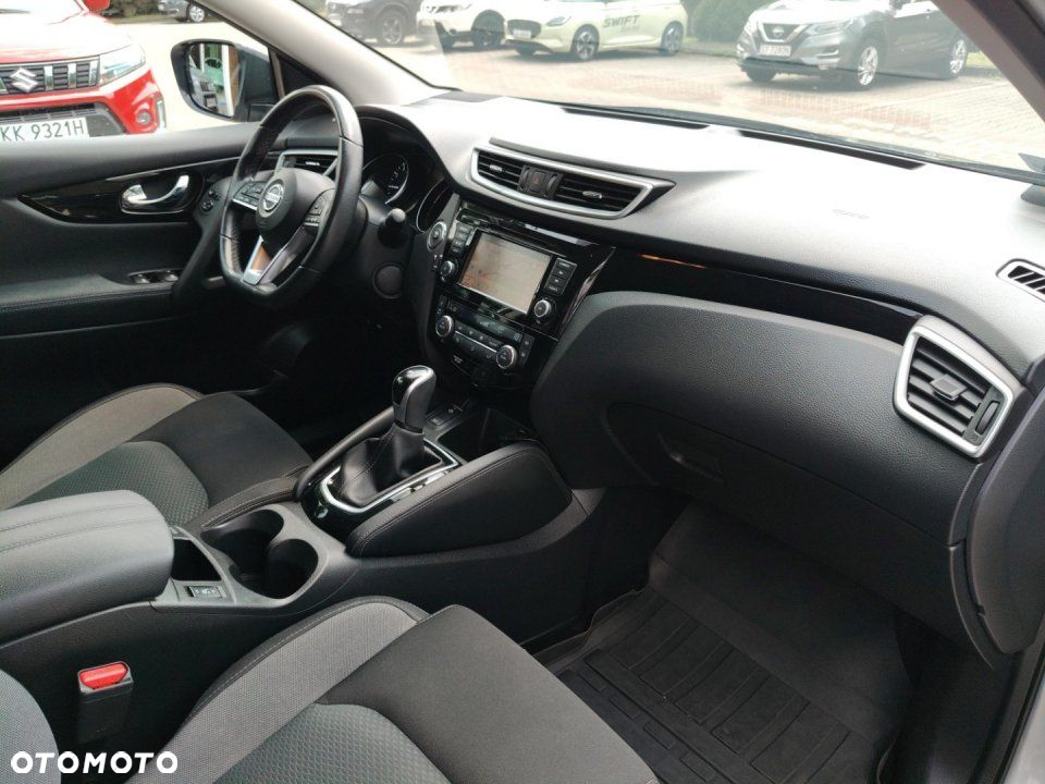 Nissan Qashqai - 12