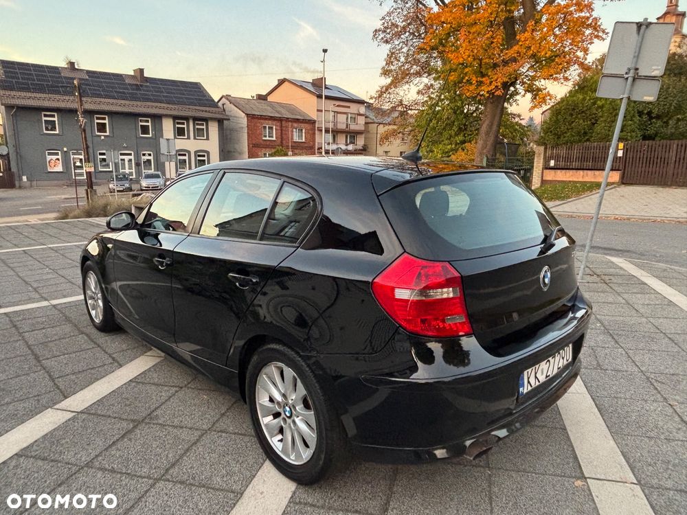BMW Seria 1 116i - 6