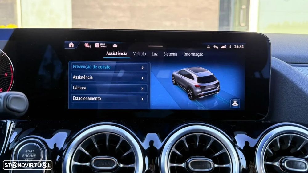 Mercedes-Benz GLA 200 d AMG Line - 18