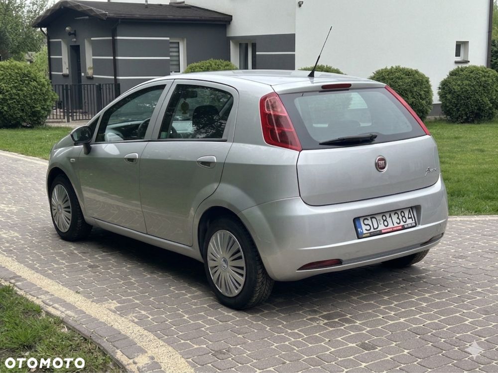 Fiat Grande Punto - 6