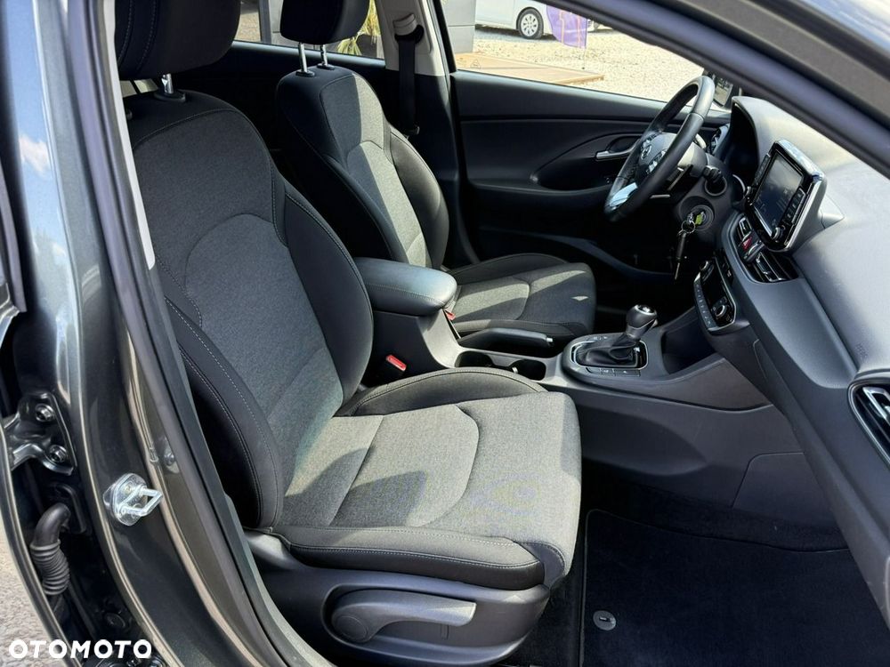 Hyundai i30 - 19