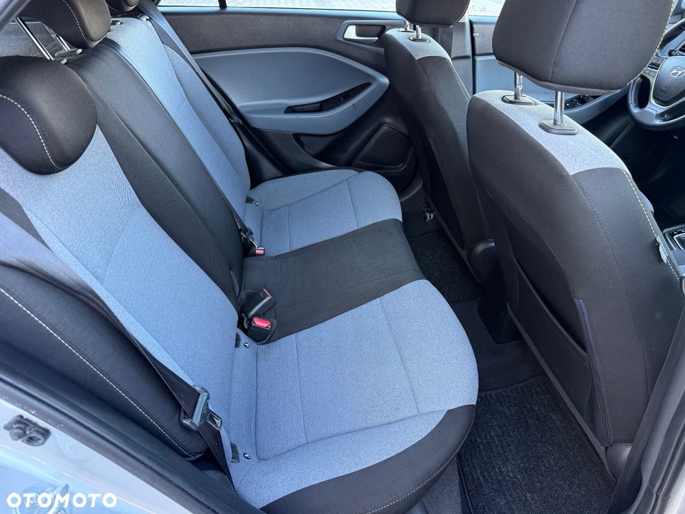 Hyundai i20 1.4 Style EU5 - 34