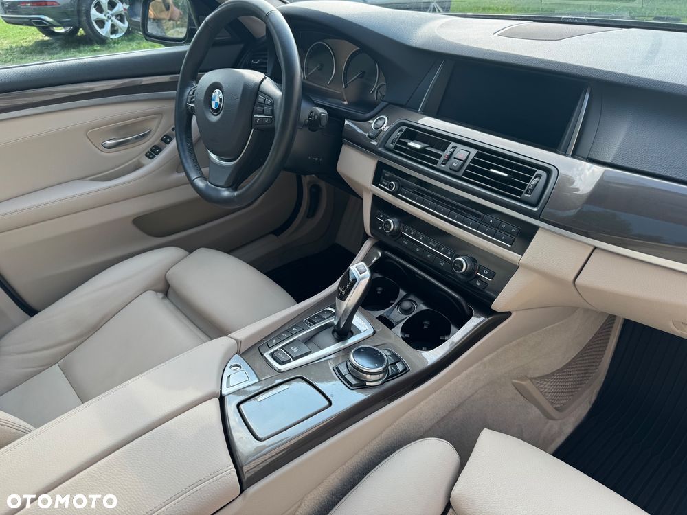 BMW Seria 5 - 36