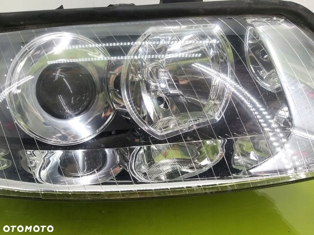 Reflektor lampa przód prawa Audi A4 B6 8E 2000-2004 DEPO - 4