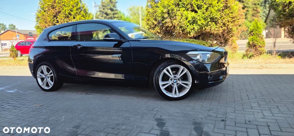 BMW Seria 1 114d Sport Line - 17