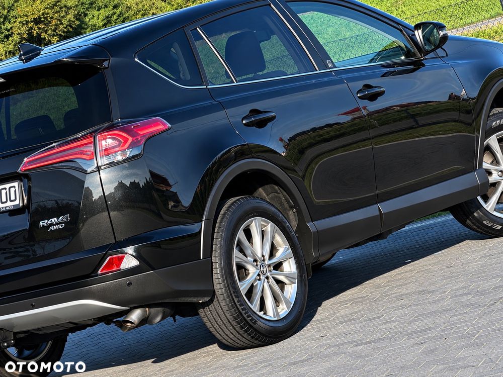 Toyota RAV4 2.0 4x4 Start&Stop Team Deutschland - 15