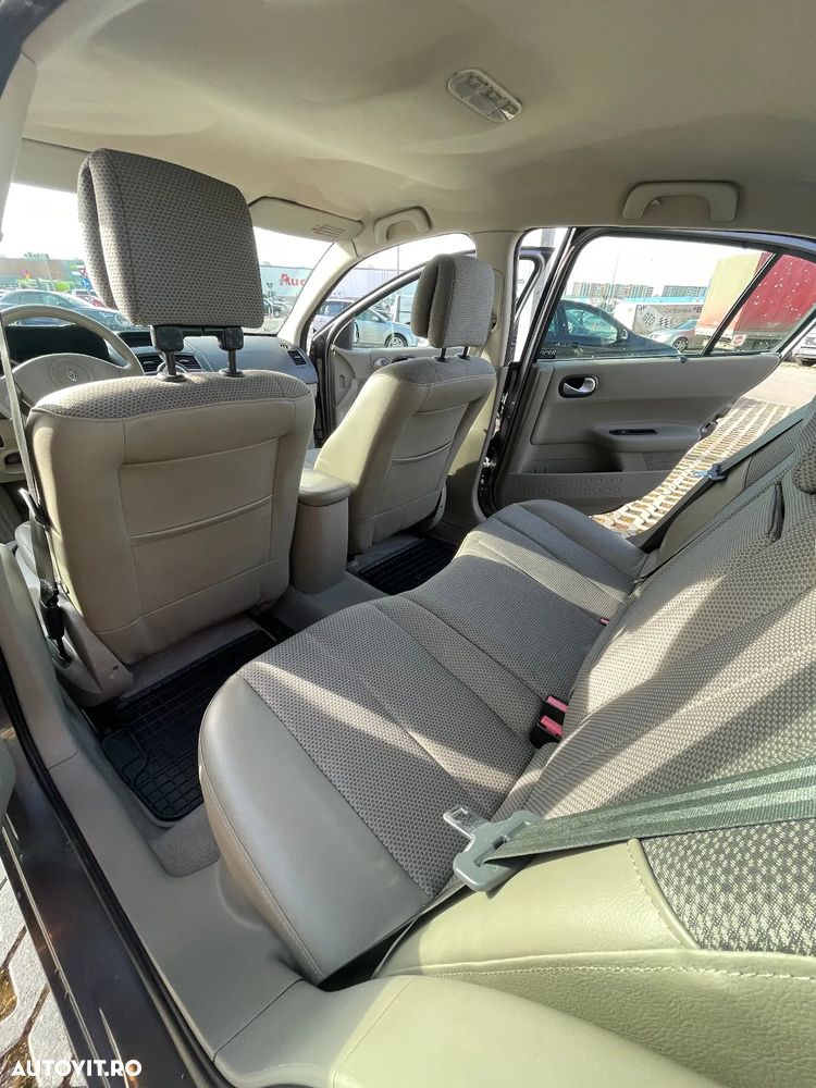 Renault Megane II 1.6 Authentique - 14