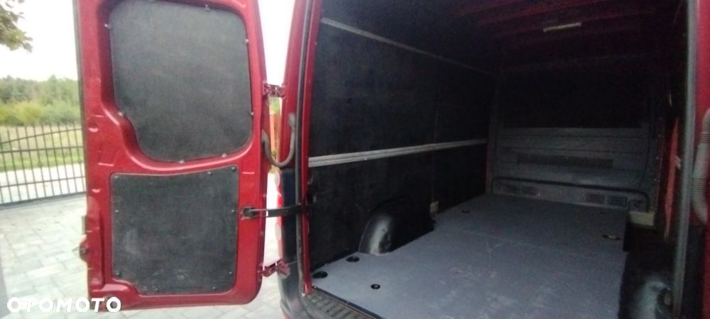 Volkswagen Crafter - 8
