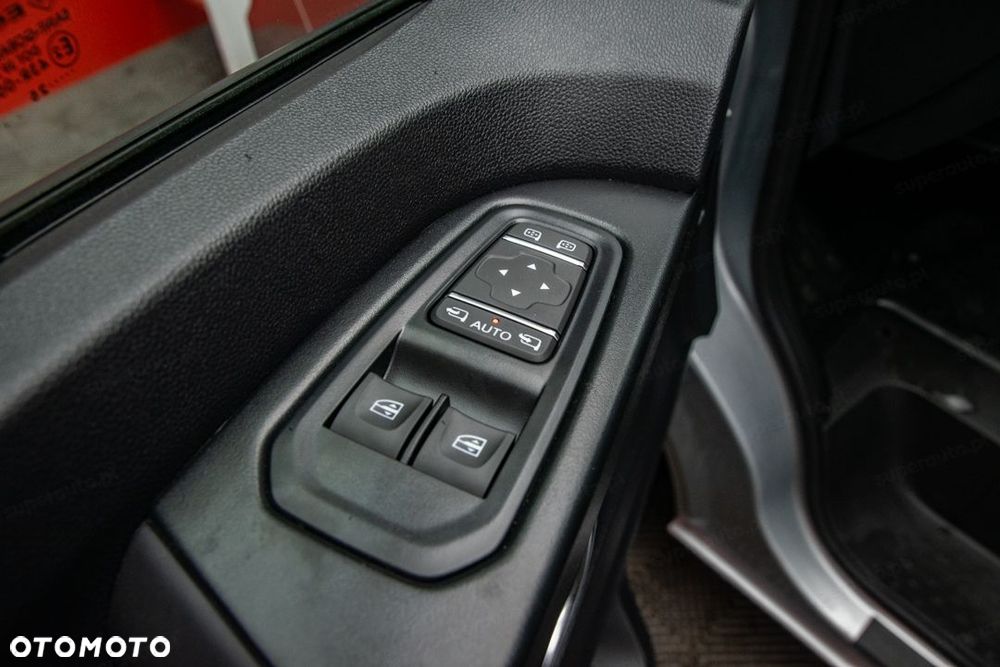 Renault Trafic Kombi L2H1 AT9 2.0 170KM - 14