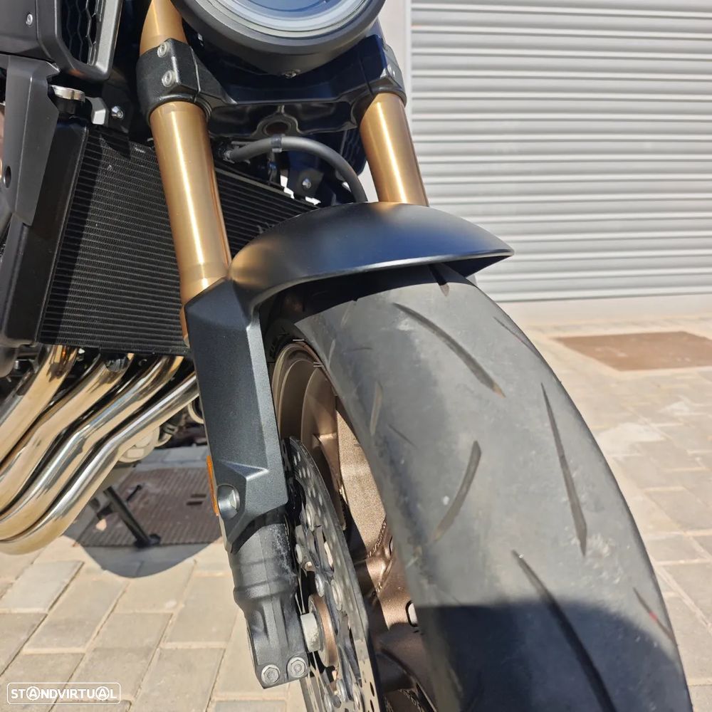 Honda CB 650R E-CLUTCH - 2