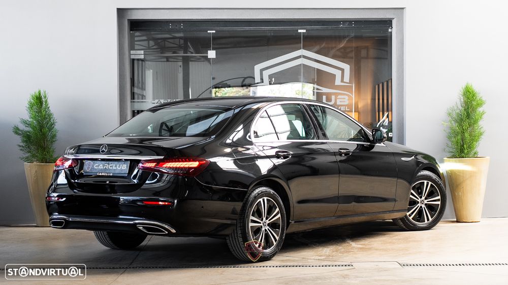 Mercedes-Benz E 220 d Avantgarde - 4