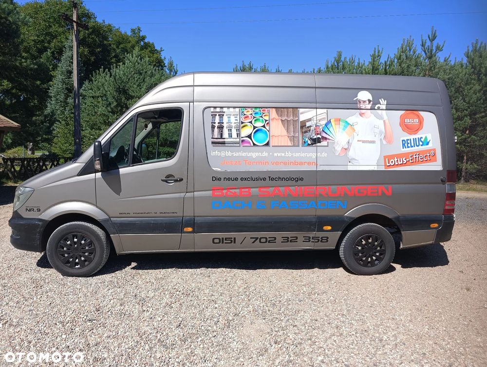 Mercedes-Benz Sprinter - 2